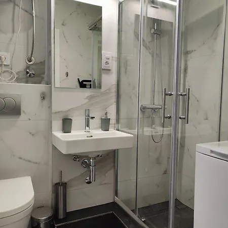 Lux Downtown דירה